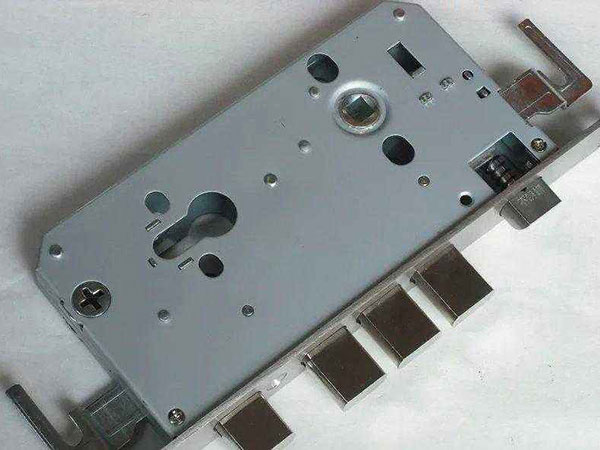 宝坻24小时上门开锁公司